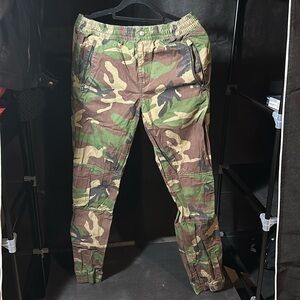 Polo Ralph Lauren Cotton Poplin Jogger Pant in “Camo”